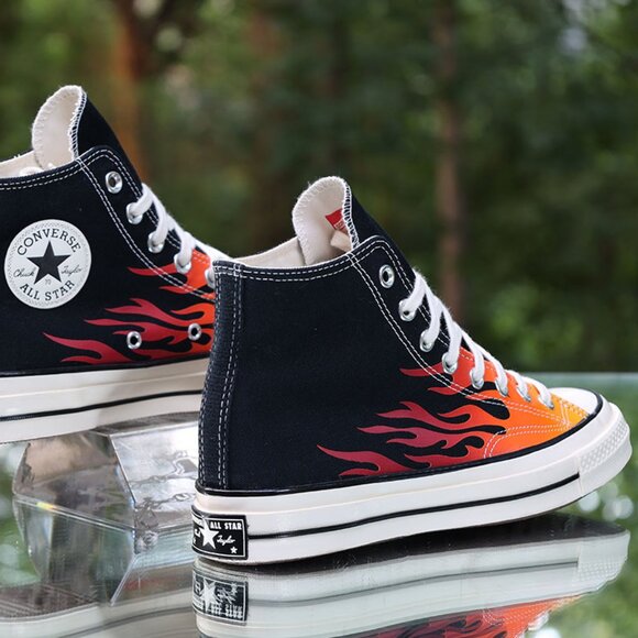 Converse Chuck Taylor 70 Hi Flames - Picture 11 of 13